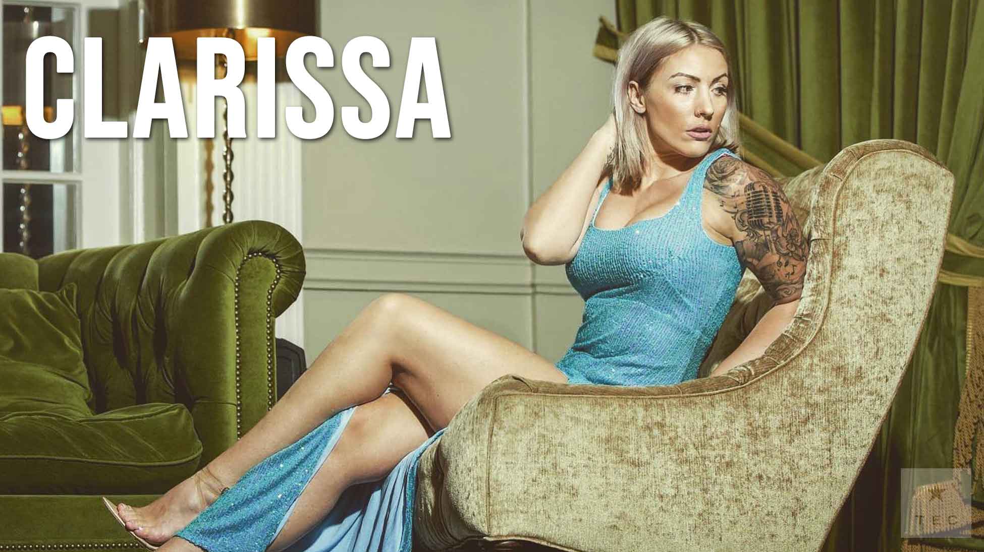 Clarissa - The Sassy British Soul Singer and Pianist!