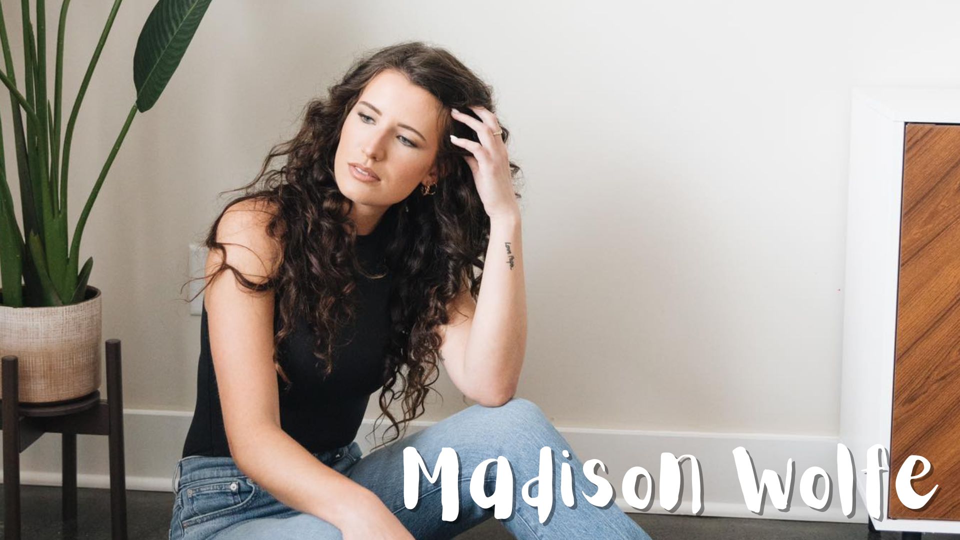Madison Wolfe - From Wisconsin to Nashville, she's country music all the way!